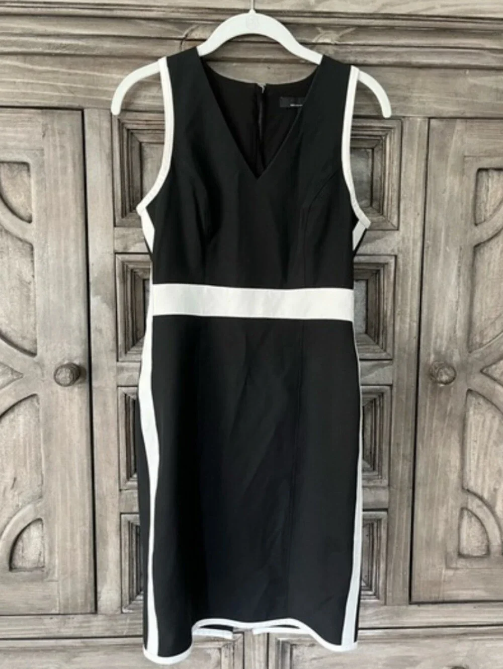 White House Black Market Black Dress with White Waist & Side Panels - Picture 6 of 7